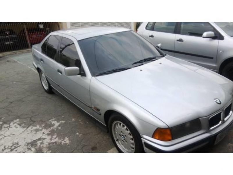 BMW 325i 94 TOP TROCA X CARRO MOTO