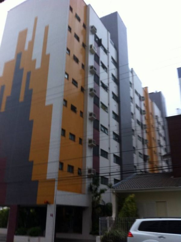 Ed. Torres de Monaco-bairro Centro em Criciúma (próx. mercado Giassi).