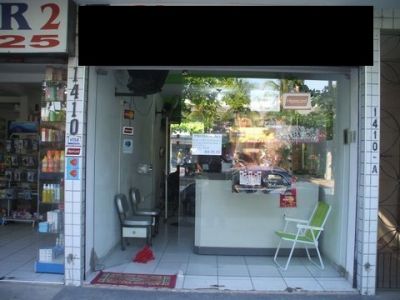 FAIXADA DE VIDRO TEMPERADO