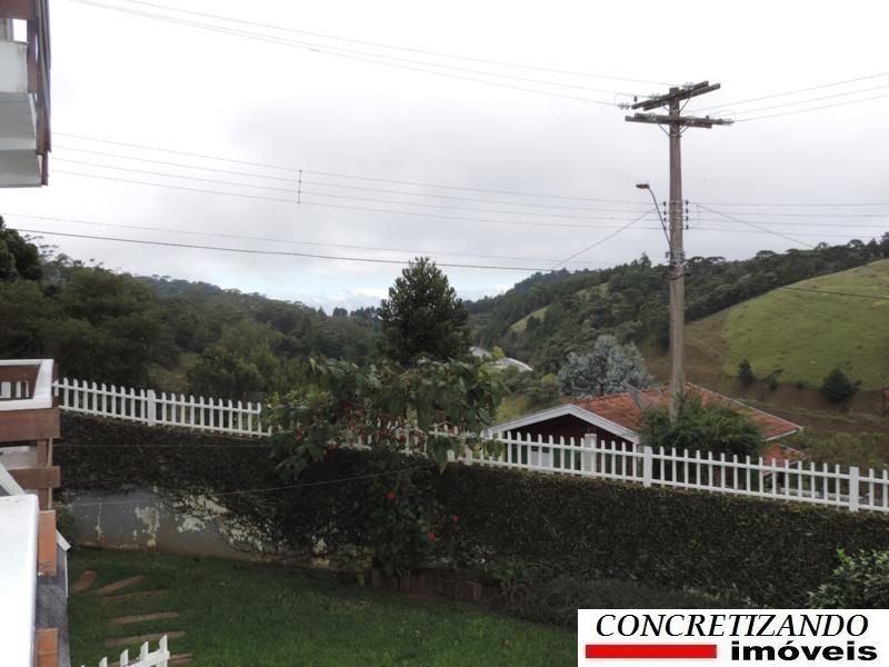 Casa em Campos do Jordão na Serra Azul