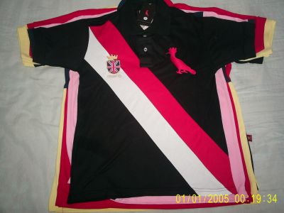 Polos de Luxo de Várias Marcas