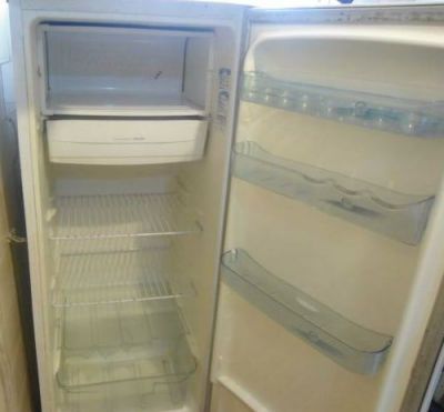 vendo geladeira