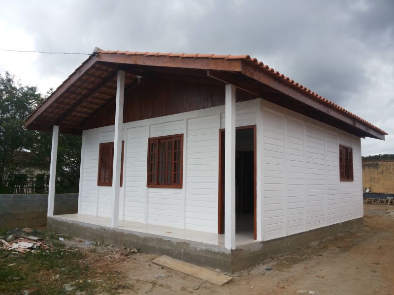 Kit de casa pré fabricada em Placas de Concreto com 50,44 m2 (2 quartos) R$19.500,00
