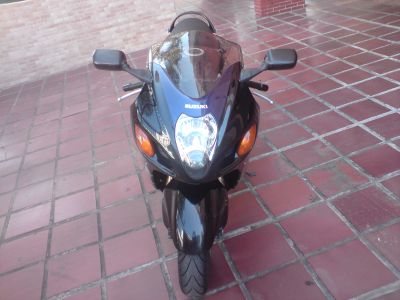 Alugo motocicleta Hayabusa para exposição/eventos/festas