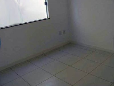 Casa duplex em condomínio fechado a venda em Buraquinho, Lauro de Freitas, Bahia