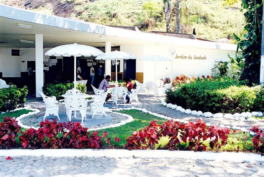 Jazigo no cemiterio Jardim da Saudade - Sulacap – Rio de Janeiro –RJ 