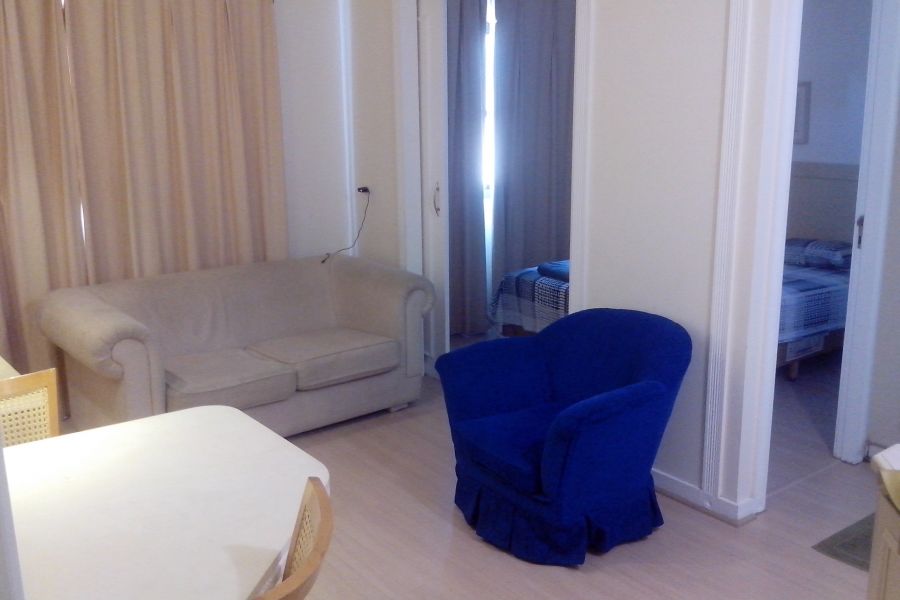 Flat com 1 dormitório, 1 vaga de garagem. Vila Olímpia - SP 