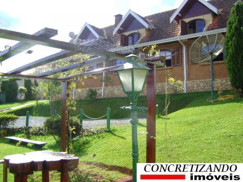 Casa em Campos do Jordão no bairro Lagoinha