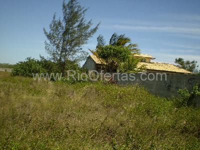 vendo em Praia seca terreno 600metros na quadra da Praia 