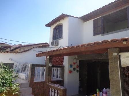 Casa duplex no condominio Gramado-Jacarepagua-Taquara