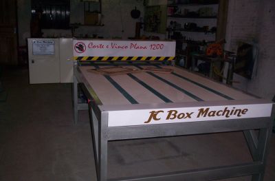 Vendo Projetos Mecanicos de maquinas para fazer cxs de papelão