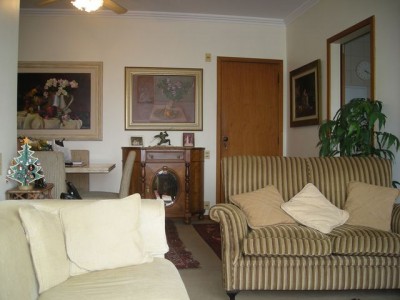 Apartamento com 02 quartos - Centro de Floripa