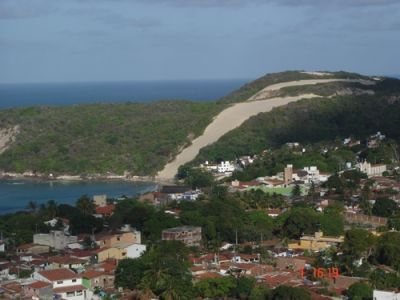 Apartamento com ótima localização em Ponta Negra