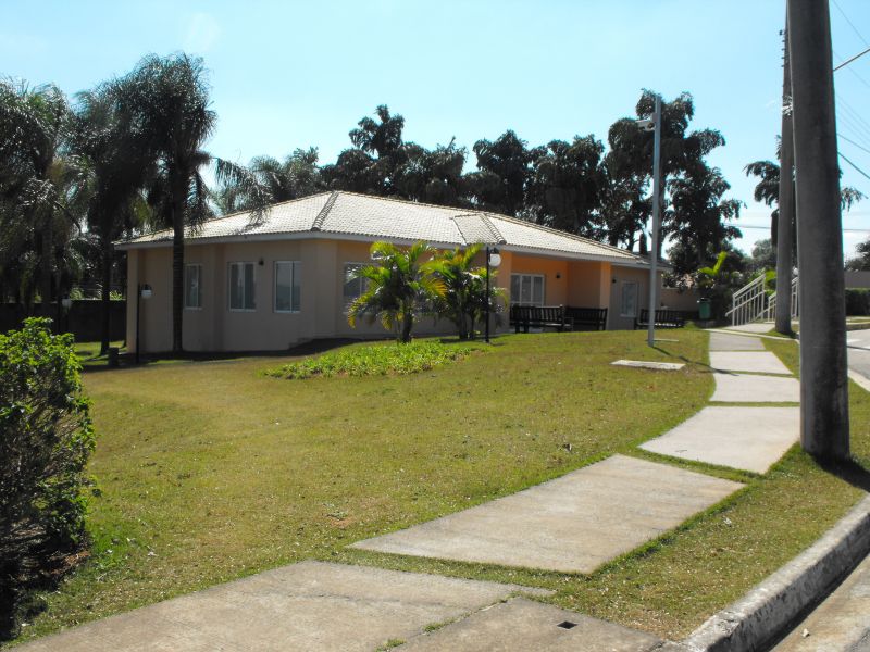 Casas em condomínio Chácara das Palmeiras Imperiais