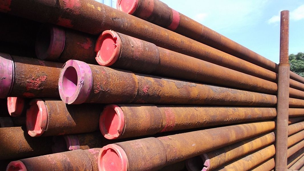 106 ton de tubos de aço de 5 1-2 x 0,304 pol