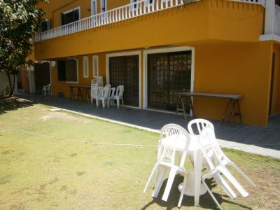 Para as suas férias casa com três apartamentos independentes na área de piata salvador bahia