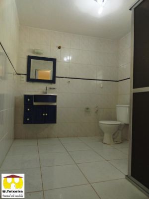 ÓTIMO APARTAMENTO DUPLEX COM 3 QUARTOS, COPA-COZINHA E VARANDA INTERNA.