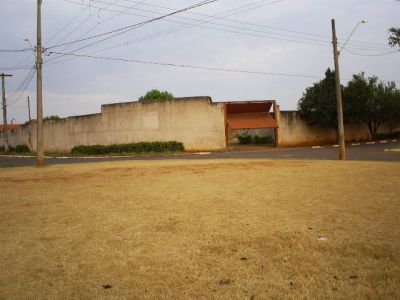 vendo um ótimo terreno para industria no distrito industrial de araras sp