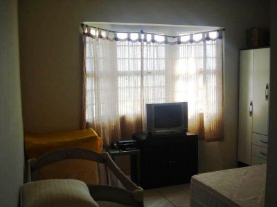 LINDA CASA EM CONDOMÍNIO - NINHO VERDE I