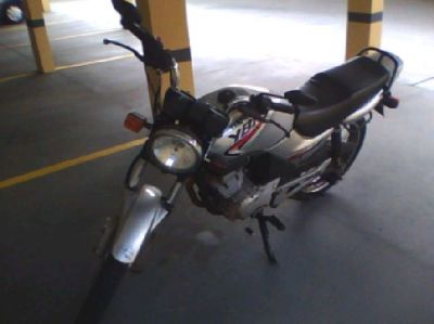  Vendo Moto Yamaha - YBR 2001