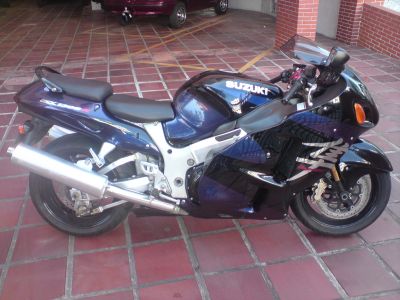 Alugo motocicleta Hayabusa para exposição/eventos/festas