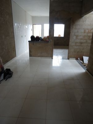 01 CASA, 02 QTS, C/ SUI`TE. NO RES. SANTA FE