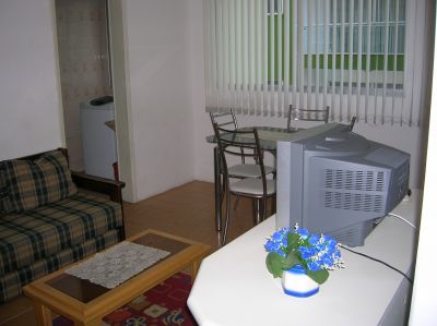 APTO DE UM QUARTO EM BALNEÁRIO CAMBORIÚ, LOCALIZAÇÃO PRIVILEGIADA