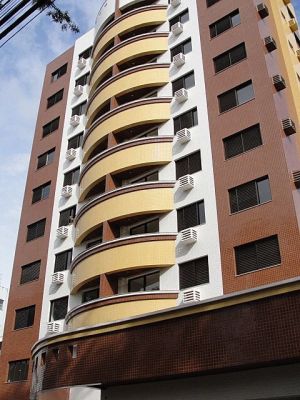 Apartamento Novo - Em frente a UEM (Ed. Classic - Andar alto)