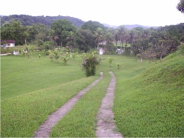 CACHOEIRAS DE MACACÚ SITIOS A VENDA CAETANO IMOVEIS