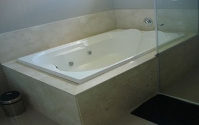 Belíssima casa no Parque Jiqui