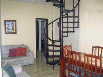 Otima cobertura duplex a venda em Cabo Frio