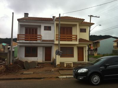 CASA SOBRADO 3 DORMITORIOS ZONA SUL PORTO ALEGRE RS 