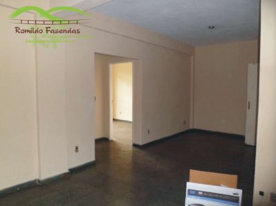 excelente apartamento de 2 q,no Bairro Santa Maria