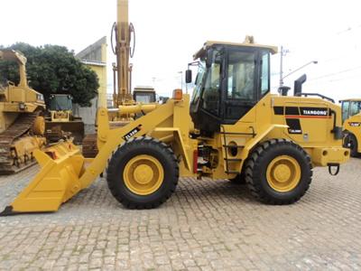 Pá carregadeira importada diversos modelos e marcas