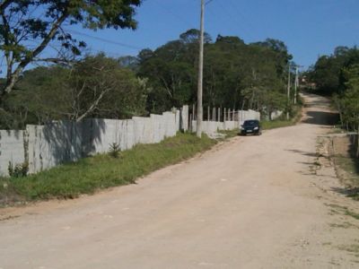 Terreno de 2.552M² em São Roque-SP - R$ 90 MIL.