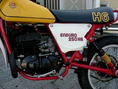 ### Montesa 250H6 - 1982 - Linda ###