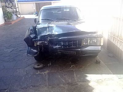 Vendo Chevrolet Diplomata ano 91 acidentado
