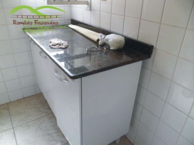 apartamento no centro de ibirite