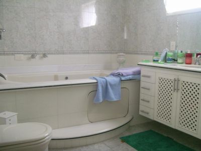 CASA A VENDA - CONDOMÍNIO RESERVA COLONIAL -  (19)7814-4377