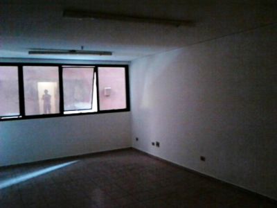 ALUGA-SE- SALA COMERCIAL – ED. MARQUES DE ITÚ OFFICES– CONSOLAÇÃO