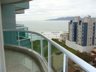 APTO ALTO PADRÃO FRENTE AO MAR PRONTO PARA MORAR 