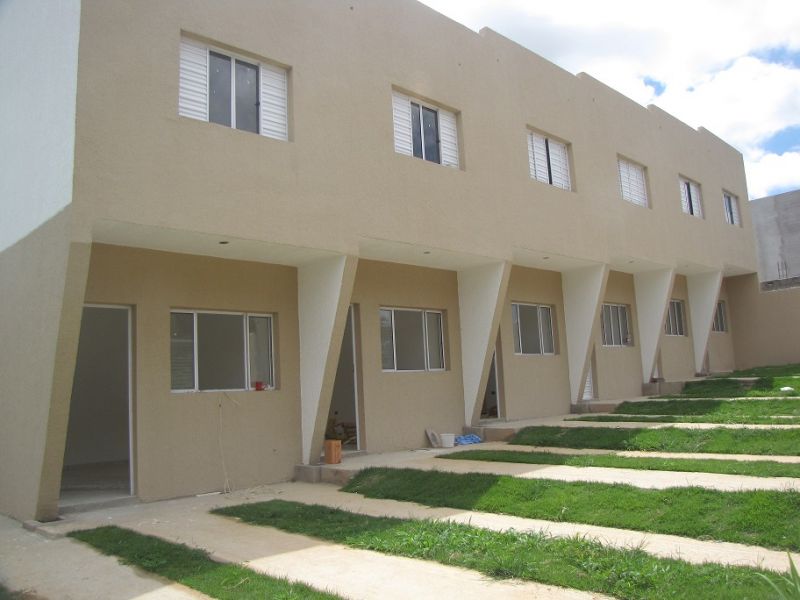 Sobrados 2 dormitorios a venda em suzano