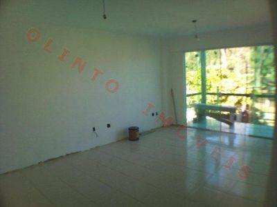 Olinto Imóveis vende Duplex 3 qts no Costazul em Rio das Ostras