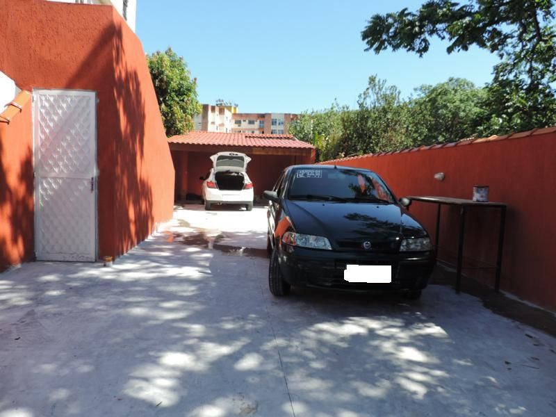 Prédio comercial em Campo Grande na Artur Rios