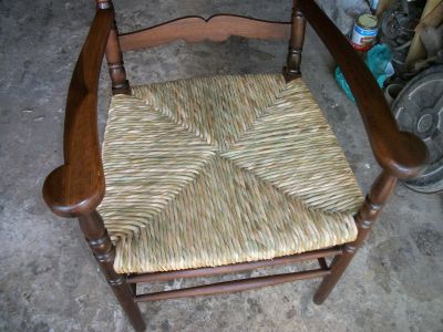 EMPALHADOR DE CADEIRAS ADAO