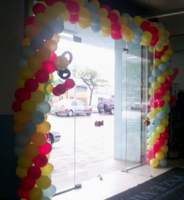 DECORAÇÃO COM BALÕES EM CASAS, CHÁCARAS, LOJAS, CLUBES..