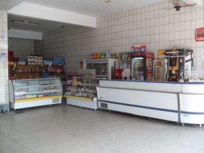 Padaria com imovel,movimento R$ 50.000,00 bruto/mês