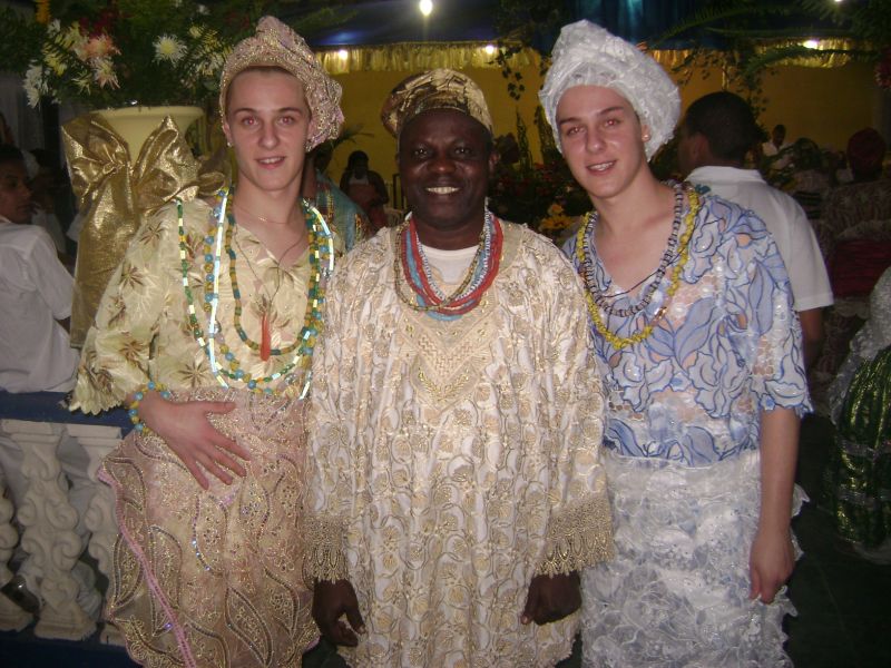 Joga-se opeleifa & Buzios Africanos com Babalorixa Oguntola Africano