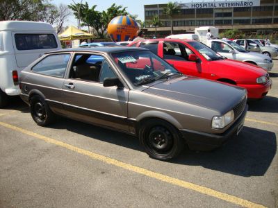 Gol turbo/suspensão legalizado