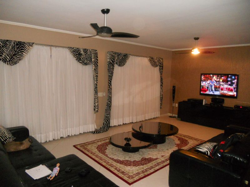 Casa no Condomínio Santas tereza em Vinhedo